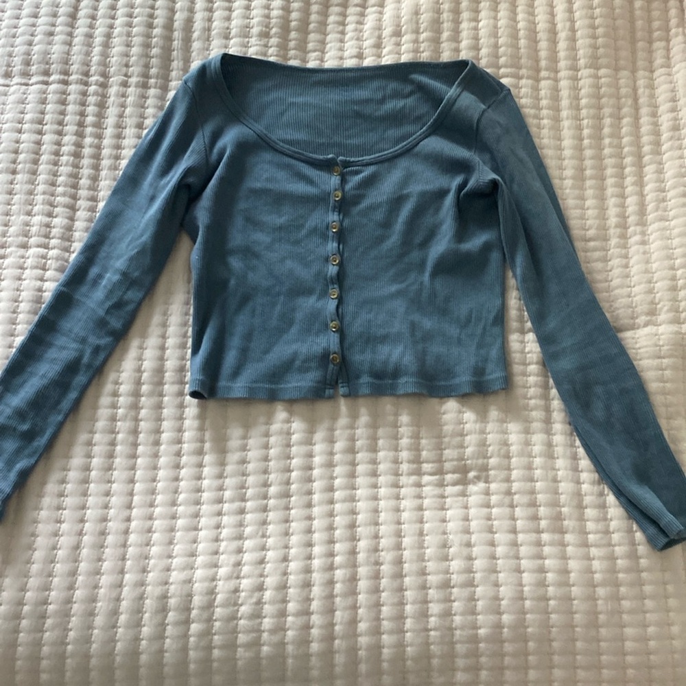 Brandy Melville shirt